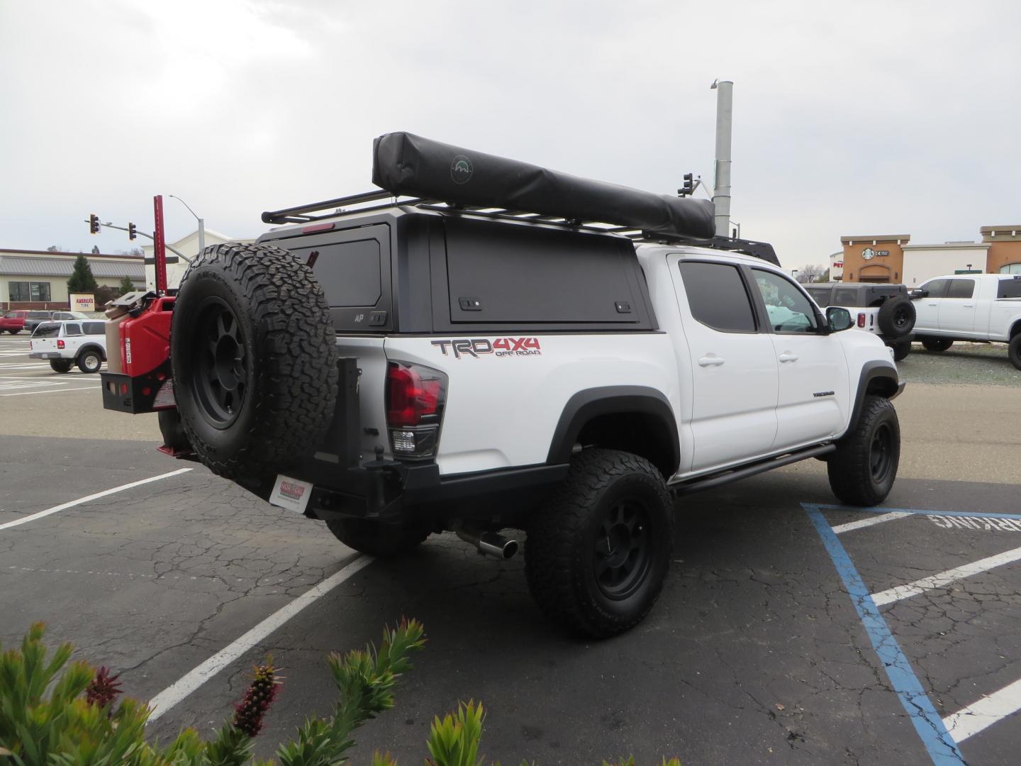 2016 White /GREY Toyota Tacoma TRD OFF-ROAD Double Cab Long Bed V6 6AT 4WD (3TMCZ5AN3GM) with an 3.5L engine, automatic transmission, located at 2630 Grass Valley Highway, Auburn, CA, 95603, (530) 508-5100, 38.937893, -121.095482 - Looking for the ultimate overlanding vehicle. Look no further than this purpose built Tacoma set up for all of your adventures. - Photo#4